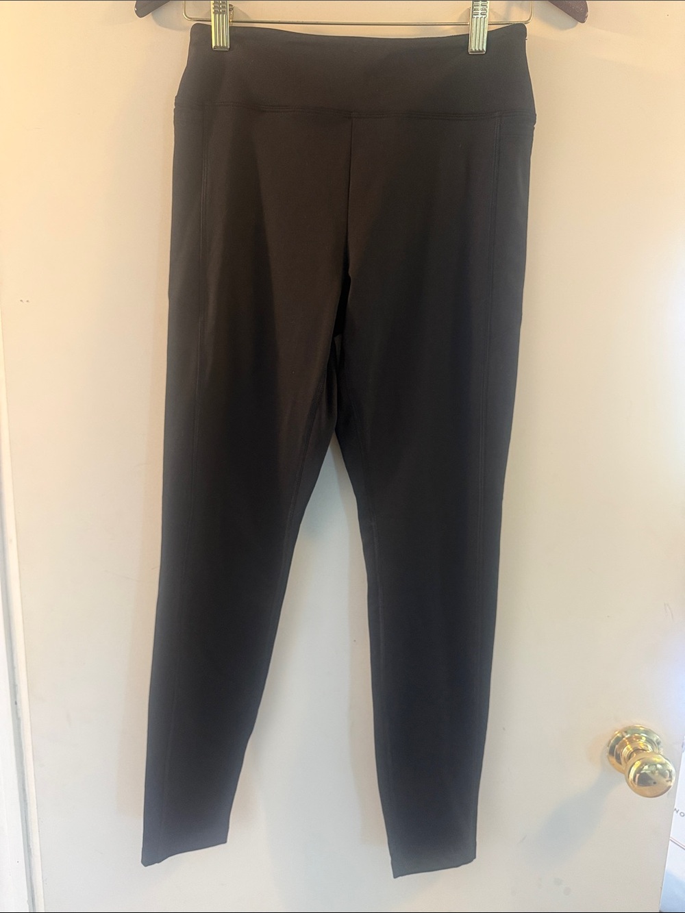 PINK Victoria's Secret Cozy Women’s Black Crop Leggings Sz Medium EUC